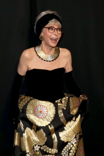 Оскар 2018: Рита Морено появилась на красной дорожке в платье 56-летней давности