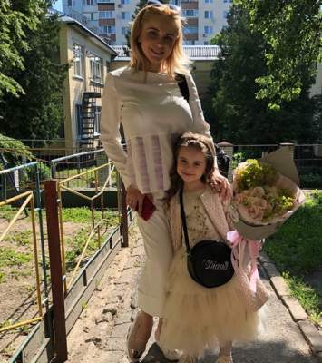 Лилия Ребрик показала первый выпускной своей дочери