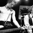 Экс-участник Sex Pistols выступит на концерте на границе КНДР и Южной Кореи