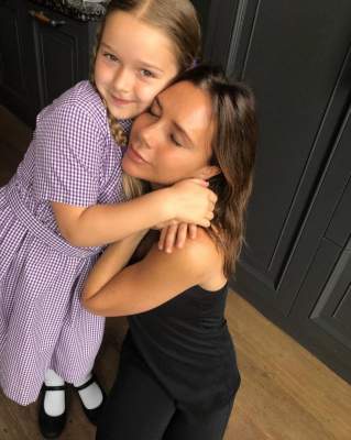 Виктория Бекхэм показала трогательное фото с дочерью