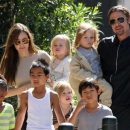 Брэд Питт и Анджелина Джоли наконец смогли разделить детей