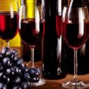 Специалисты назвали неожиданное свойство красного вина