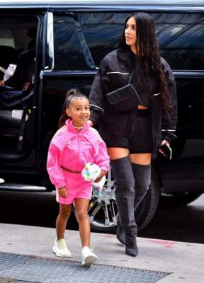 Ким Кардашьян раскритиковали за изменение внешности маленькой дочери