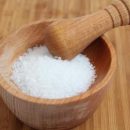 Медики объяснили, как переизбыток соли влияет на организм