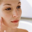 Косметологи подсказали, как избавиться от морщин на лице