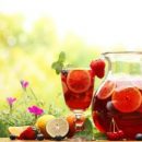 Медики объяснили, почему фруктовые чаи вредят здоровью