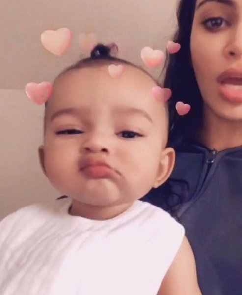 «Как ангелочек»: Пятимесячная дочь Ким Кардашьян стала звездой Instagram