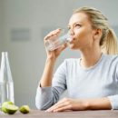 Медики рассказали, почему нужно пить воду каждый день
