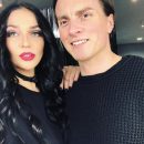 «Костюм клоуна»: Мужа Алёны Водонаевой обвинили в подражании Киркорову
