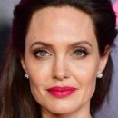 Свекровь Анджелины Джоли осудила действия актрисы