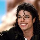 Очерняя память короля:Детский музей Индианаполиса снял с экспозиции вещи Майкла Джексона