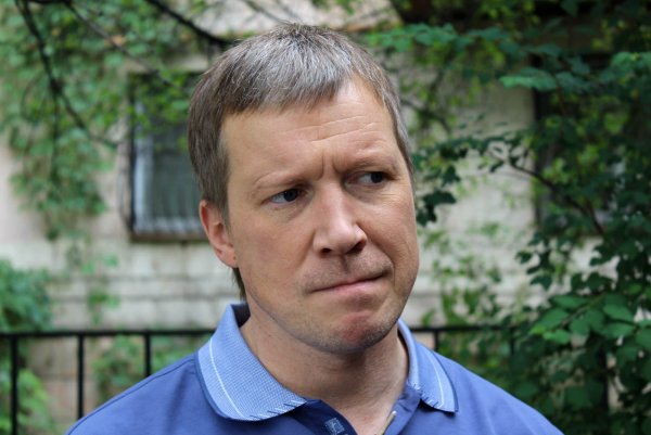 Новый избранник экс-жены Алексея Кравченко бросил ее из-за ее большого долга