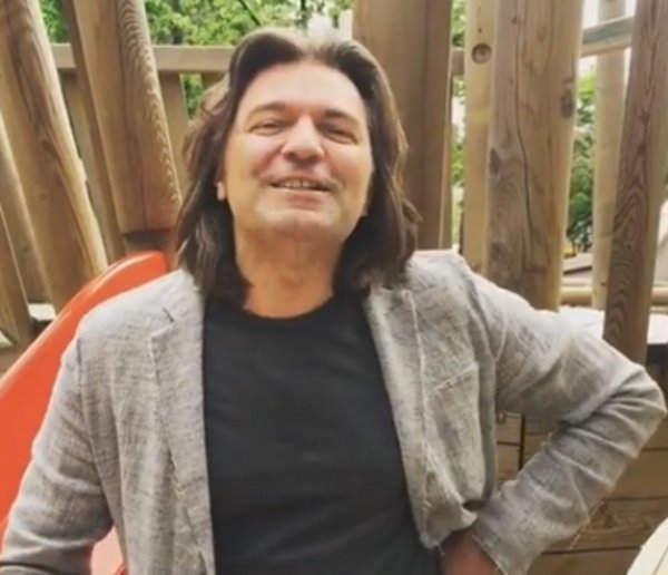 «Вроде было так недавно»: Дмитрий Маликов поделился воспоминаниями о детстве «Вроде было так недавно»: Дмитрий Маликов поделился воспоминаниями о детстве