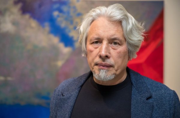 Владимир Сорокин выпустит летом новую книгу с рассказом в честь Кирилла Серебренникова Владимир Сорокин выпустит летом новую книгу с рассказом в честь Кирилла Серебренникова