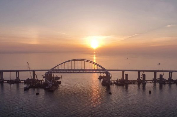 В Сети появился трейлер к фильму RТД про Крымский мост В Сети появился трейлер к фильму RТД про Крымский мост