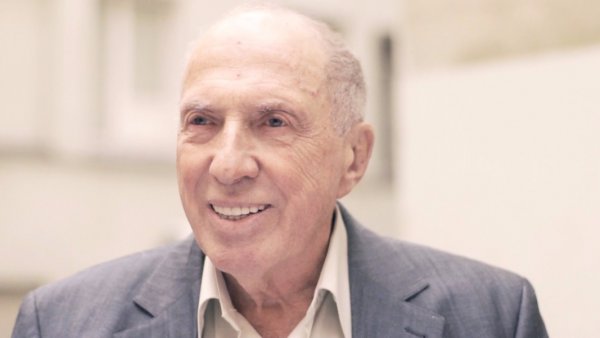 Сергей Юрский в восторге от ремонта дачи специалистами «Идеального ремонта» Сергей Юрский в восторге от ремонта дачи специалистами «Идеального ремонта»