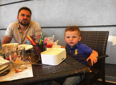 Украинская певица рассмешила поклонников забавным семейным снимком