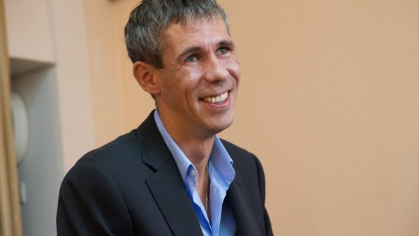 Алексей Панин устроил провокацию на детском утреннике Алексей Панин устроил провокацию на детском утреннике