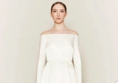 Дизайнера свадебного платья Меган Маркл заподозрили в плагиате