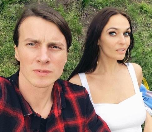 Алена Водонаева опубликовала снимок с голым супругом Алена Водонаева опубликовала снимок с голым супругом