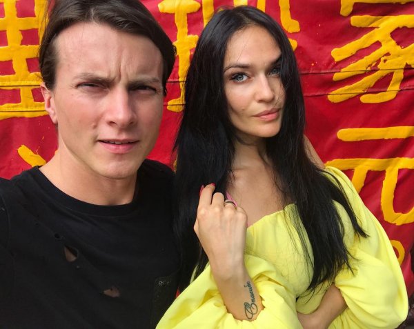 Экс-участница «Дом 2» Алена Водонаева вместе с супругом создали канал на YouTube