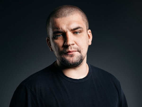 Баста трогательно поздравил супругу с годовщиной свадьбы Баста трогательно поздравил супругу с годовщиной свадьбы