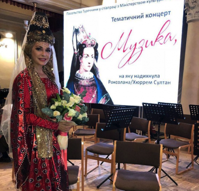 Ольга Сумская примерила легендарний образ