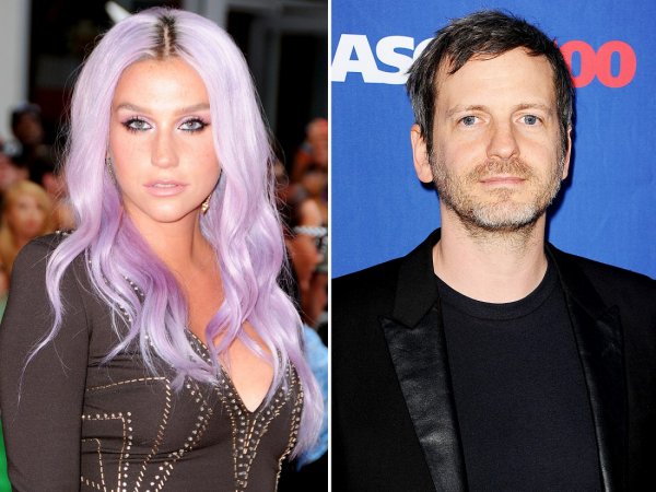 Kesha заявила, что продюсер изнасиловал не только ее саму, но и Кетти Пэрри Kesha заявила, что продюсер изнасиловал не только ее саму, но и Кетти Пэрри
