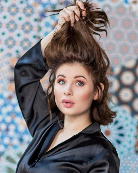 Актриса Анна Цуканова-Котт испытала радость материнства во второй раз Актриса Анна Цуканова-Котт испытала радость материнства во второй раз