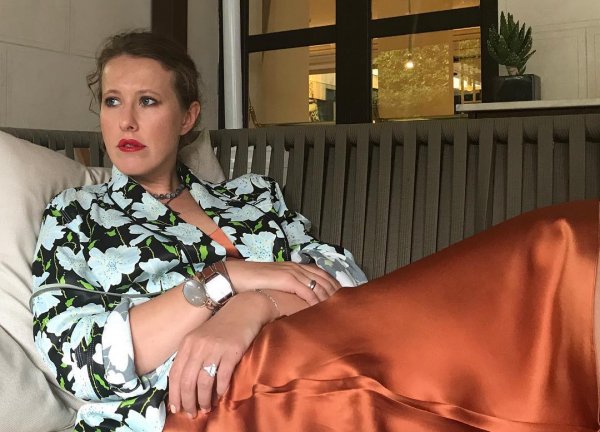 Заполошная сельская курица: Ксении Собчак не поверили в отсутствии пластики