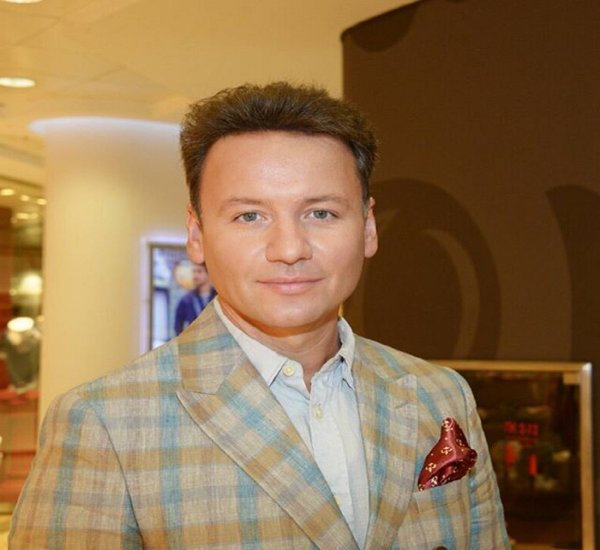 Александр Олешко объяснил, почему отказался от внебрачной дочери из Саратова Александр Олешко объяснил, почему отказался от внебрачной дочери из Саратова