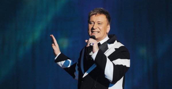 Сергей Пенкин прокомментировал слухи об ограблении на лавочке в пьяном виде Сергей Пенкин прокомментировал слухи об ограблении на лавочке в пьяном виде