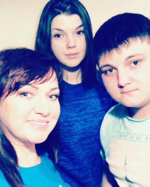 Звезда КВН Ольга Картункова обнародовала редкие снимки с родным человеком