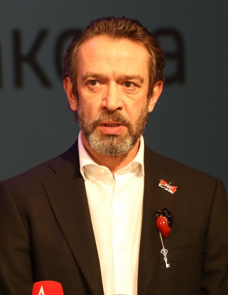 Мошенники пытаются разбогатеть на имени Владимира Машкова