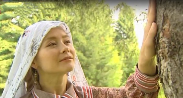С любовью к Югре: Этнопевица посвятила землякам новую композицию С любовью к Югре: Этнопевица посвятила землякам новую композицию