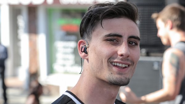 Скончался солист группы We Came as Romans Скончался солист группы We Came as Romans