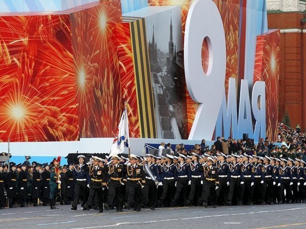 «VIP-вечеринка только для избранных»: Лена Миро назвала Парад Победы «корпоративчиком» «VIP-вечеринка только для избранных»: Лена Миро назвала Парад Победы «корпоративчиком»