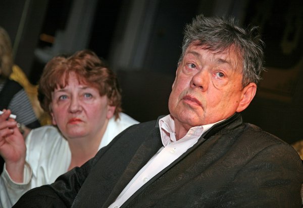 Николай Караченцов завещал все свое имущество единственному наследнику Николай Караченцов завещал все свое имущество единственному наследнику