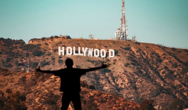 Через тернии к «Голливуду»: Сериал о том, как не сдаваться когда все против тебя Через тернии к «Голливуду»: Сериал о том, как не сдаваться когда все против тебя
